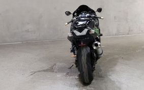 KAWASAKI ZZR1400 ZXT40A