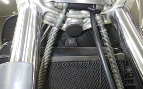 YAMAHA VMAX 2000