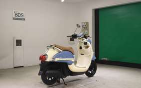 YAMAHA VINO 50 Gen.4 1999 AY02