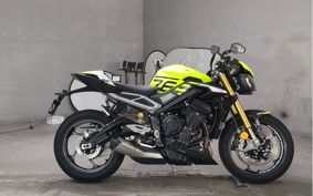 TRIUMPH STREET TRIPLE 765R HDA624
