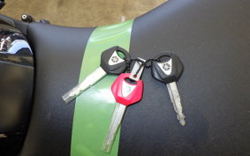 YAMAHA YZF-R7 2025 RM39J