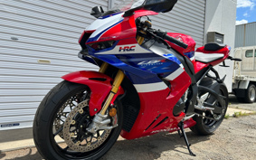 HONDA CBR1000RR-R FB SP 2024 SC82