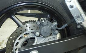 YAMAHA XJ6 N 2012