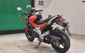 SUZUKI ｸﾞﾗﾃﾞｨｳｽ400 2010 VK58A