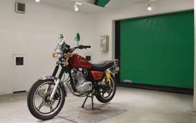 SUZUKI GN125 H 2023