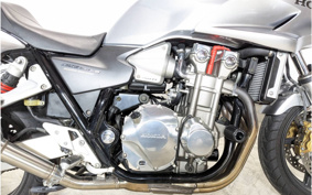 HONDA CB1300SF BOLDOR 2006 SC54