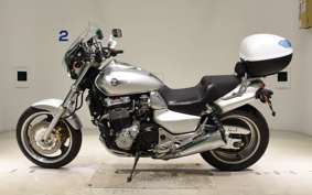 HONDA X4 1999 SC38