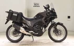 KAWASAKI VERSYS X250Aﾂｱﾗｰ LE250D