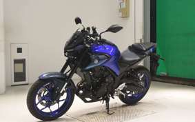 YAMAHA MT-25
