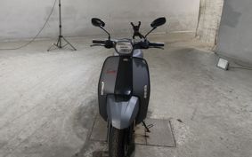 LAMBRETTA V200SPL ..