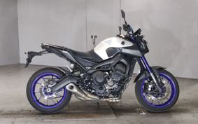 YAMAHA MT-09 RN34J