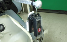 HONDA C125 SUPER CUB JA48