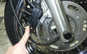 TRIUMPH THUNDERBIRD 900 2004