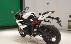 TRIUMPH DAYTONA 675 R 2015