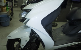 YAMAHA CYGNUS 125 XSR 3