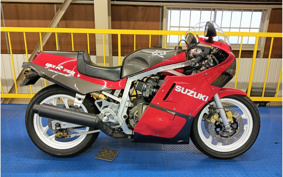 SUZUKI GSX-R750 LTD ED 1986 GR71G