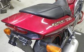 SUZUKI GSF750 1999 GR7EA