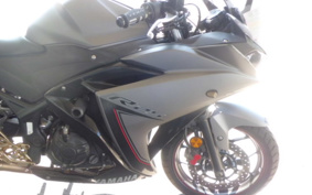 YAMAHA YZF-R25 RG10J