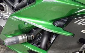 KAWASAKI NINJA H2 SX SE 2018 ZXT02A