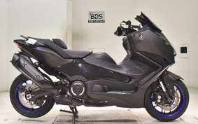 YAMAHA T-MAX 560 2025 SJ21J