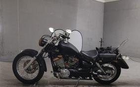 YAMAHA DRAGSTAR 250 VG02J