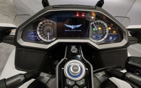 HONDA GL1800 TOUR DCT SC79