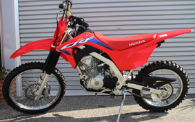HONDA CRF125F JE03