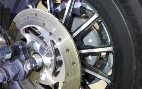 HARLEY XL883N 2013