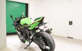 KAWASAKI ZX-4RR 2023