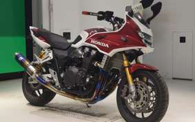 HONDA CB1300SB SUPER BOLDOR SP 2025 SC54