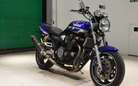 YAMAHA XJR1300 2000 RP03J