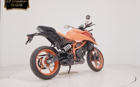 KTM 390 DUKE 2024