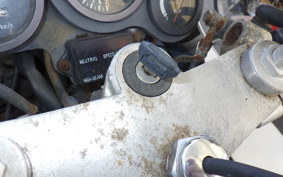 SUZUKI GSX-R400 GK73A