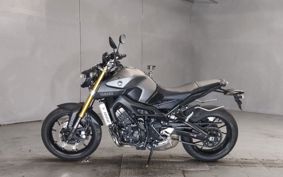 YAMAHA MT-09 RN34J