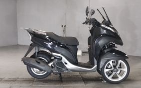 YAMAHA TRICITY 125 SE82J