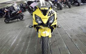 HONDA CBR600F GEN 3 2002 PC35