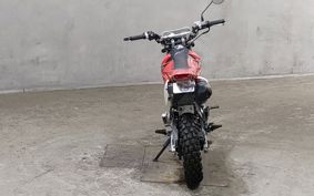HONDA XR100 MOTARD HD13