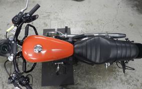 HARLEY XL883R 2005