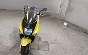 YAMAHA MAJESTY 125 SE27