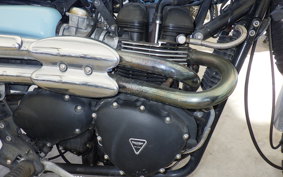 TRIUMPH SCRAMBLER 900 2009