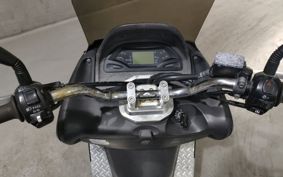 YAMAHA MAJESTY 125 SE27