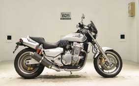 HONDA X4 LD 2002 SC38