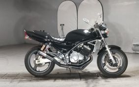 SUZUKI GSX250 ZR250C