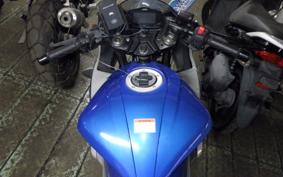 SUZUKI GIXXER 250 SF 2003