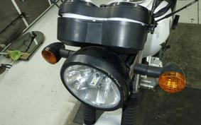 YAMAHA YB125SP