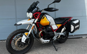 MOTO GUZZI V85 TT 2019 ZGUKW