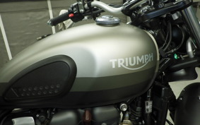 TRIUMPH STREET SCRAMBLER 2021