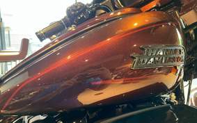 HARLEY  HARLEY FLHXSE CVO 2025 PX6