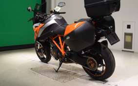 KTM 1290 SUPER DUKE GT 2016