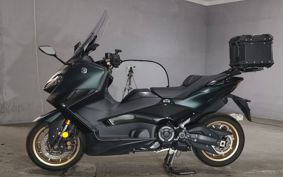 YAMAHA T-MAX 560 SJ19J